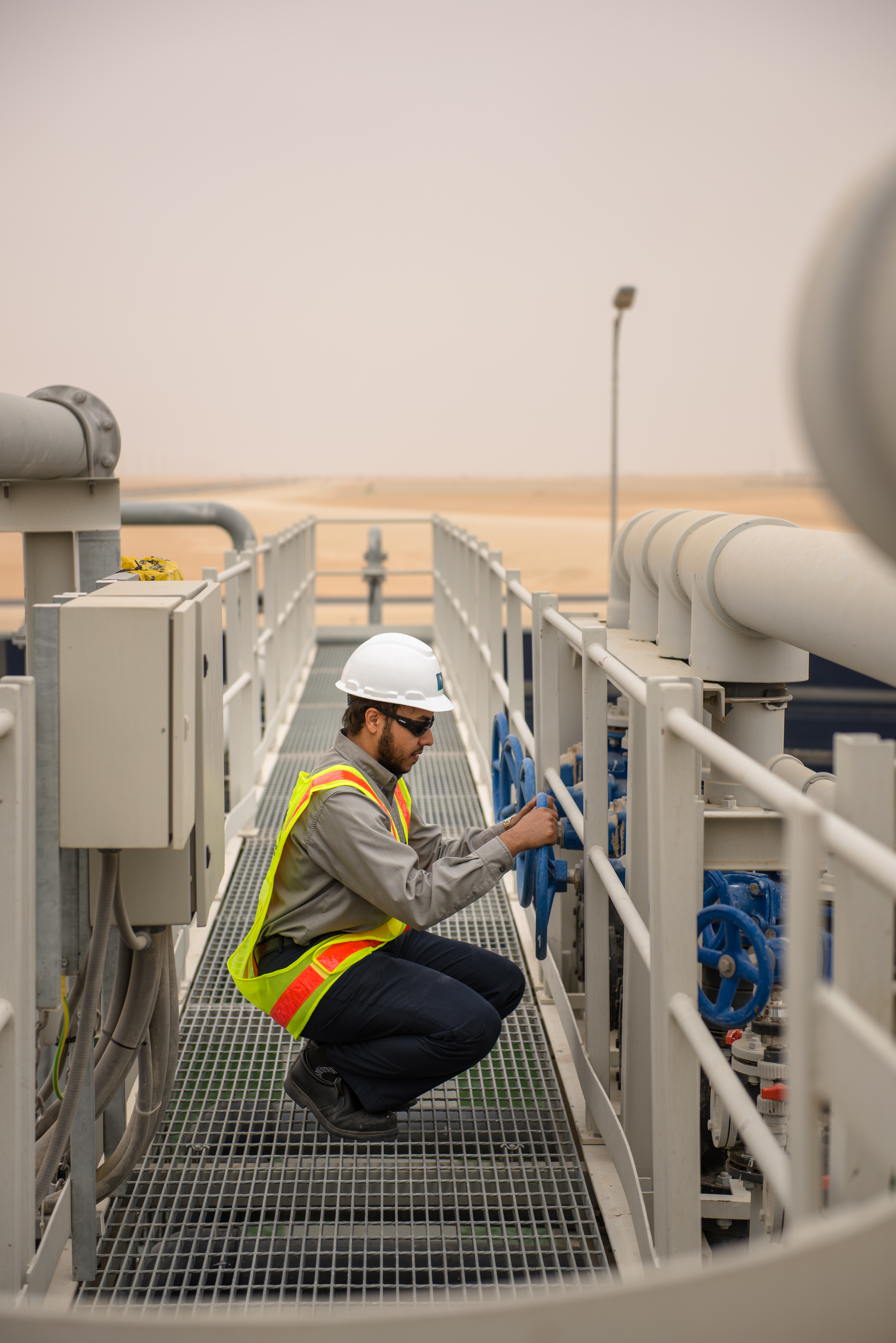 Fadhili Gas Plant Employee